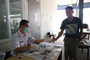 Rampcheck dan Test Urine terhadap Awak Armada Bus Terminal Pondok Cabe