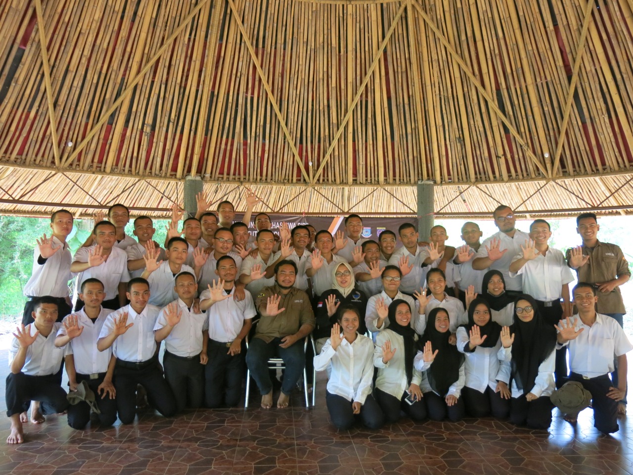 BNN Kota Tangerang Selatan Berikan Penyuluhan Kepada Calon Pengurus Baru Himpunan Mahasiswa Sipil Institut Teknologi Indonesia BNN Kota Tangerang Selatan Berikan Penyuluhan Kepada Calon Pengurus Baru Himpunan Mahasiswa Sipil Institut Teknologi Indonesia