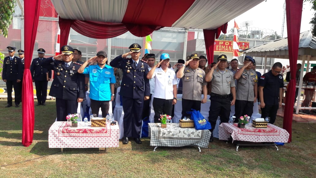 BNN Kota Tangerang Selatan Hadiri Upacara Bendera Peringatan Hari Dharma Karyadhika Tahun 2019 BNN Kota Tangerang Selatan Hadiri Upacara Bendera Peringatan Hari Dharma Karyadhika Tahun 2019