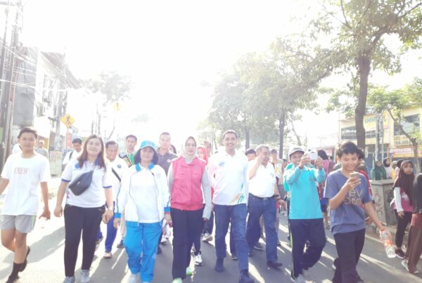 Pasukan BNN Kota Tangerang Selatan turut Meramaikan CFD Memperingati HUT Tangsel ke-11.